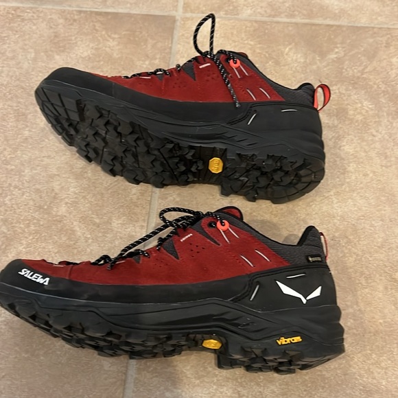 😎⛰️ LIKE NEW Salewa Trainer 2 Gore-Tex Low-Cut Hiking & Trekking Shoes EUC - Picture 6 of 6